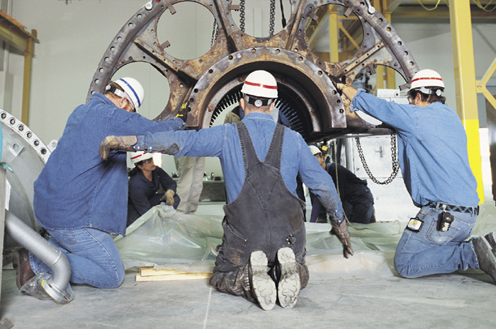 UBC millwrights gain skills in power generating equipment